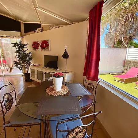 Carla F2 Piscine Privée Clim Au Calme 3 Pers Max Grau D Agde Casa vacanze *